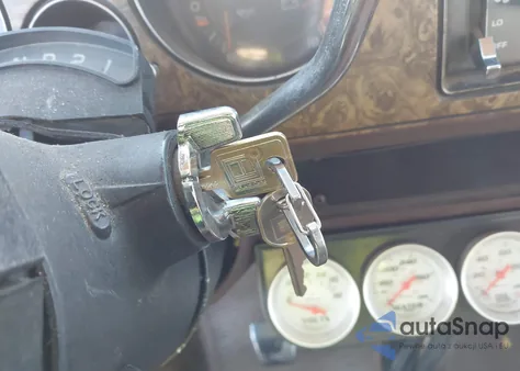 1986 GMC Rally Wagon G3500 z USA, uszkodzony, nr VIN 2G0GG35J3G4522841